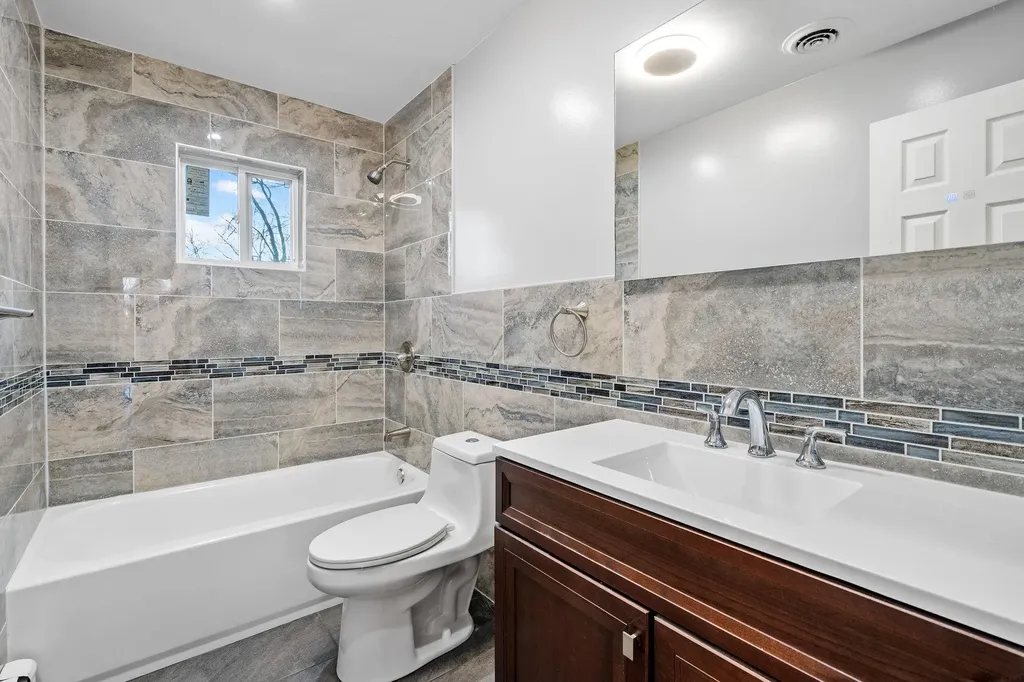 21 Standish Avenue Middletown NY 10940