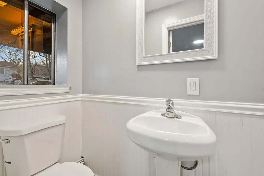 21 Standish Avenue Middletown NY 10940