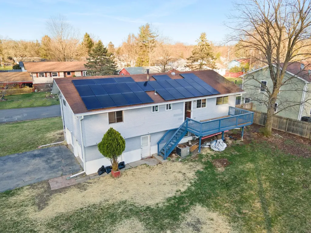 21 Standish Avenue Middletown NY 10940
