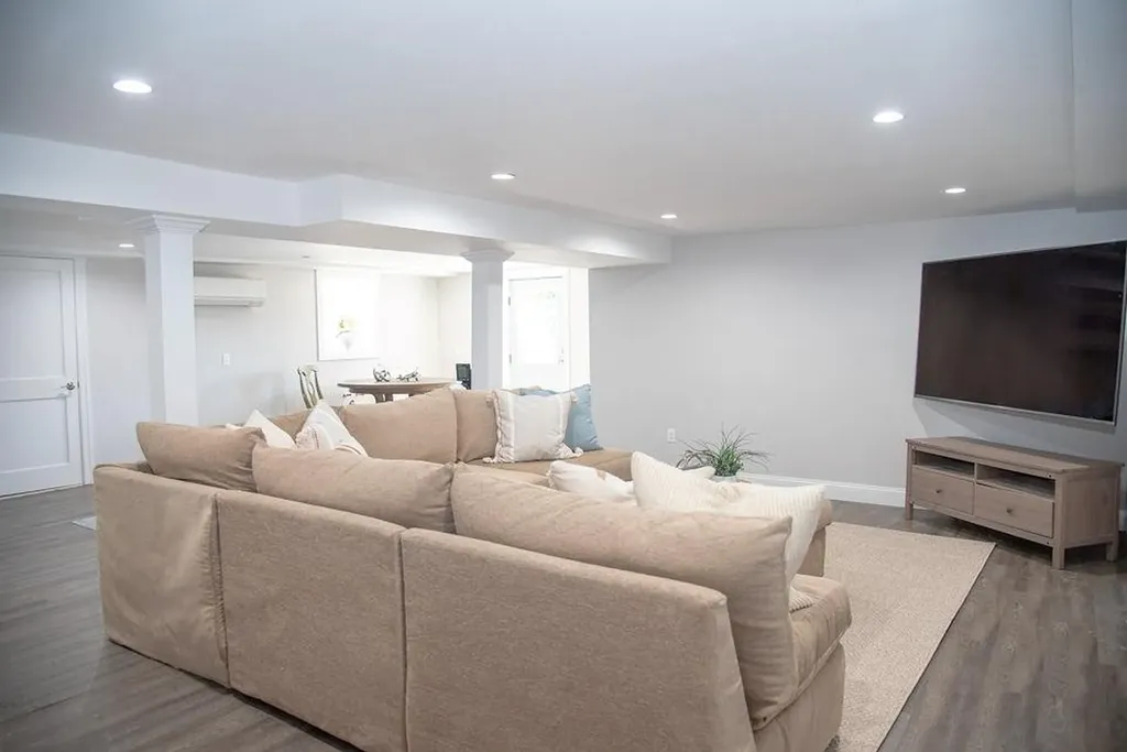 19 Evergreen Lane Pearl River NY 10965