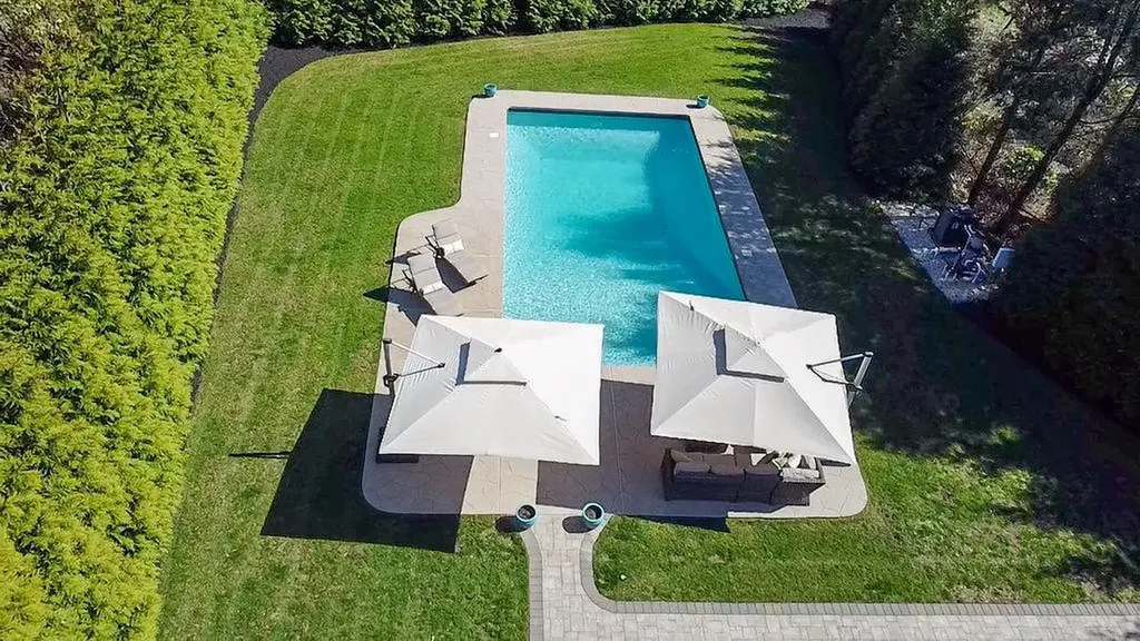 19 Evergreen Lane Pearl River NY 10965