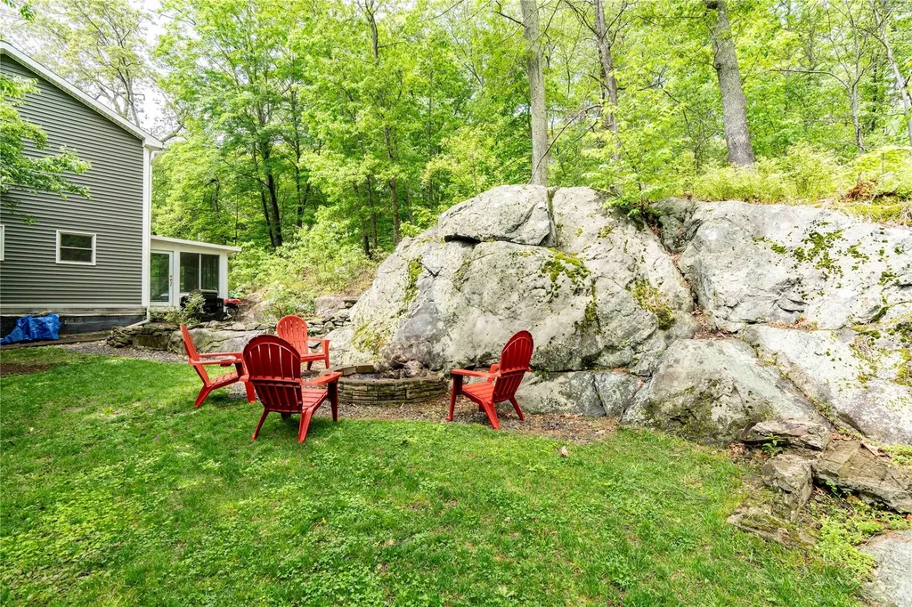 69 Taylor Road Patterson NY 12563