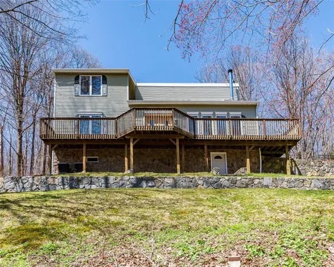 295 Overhill Road Stormville NY 12582
