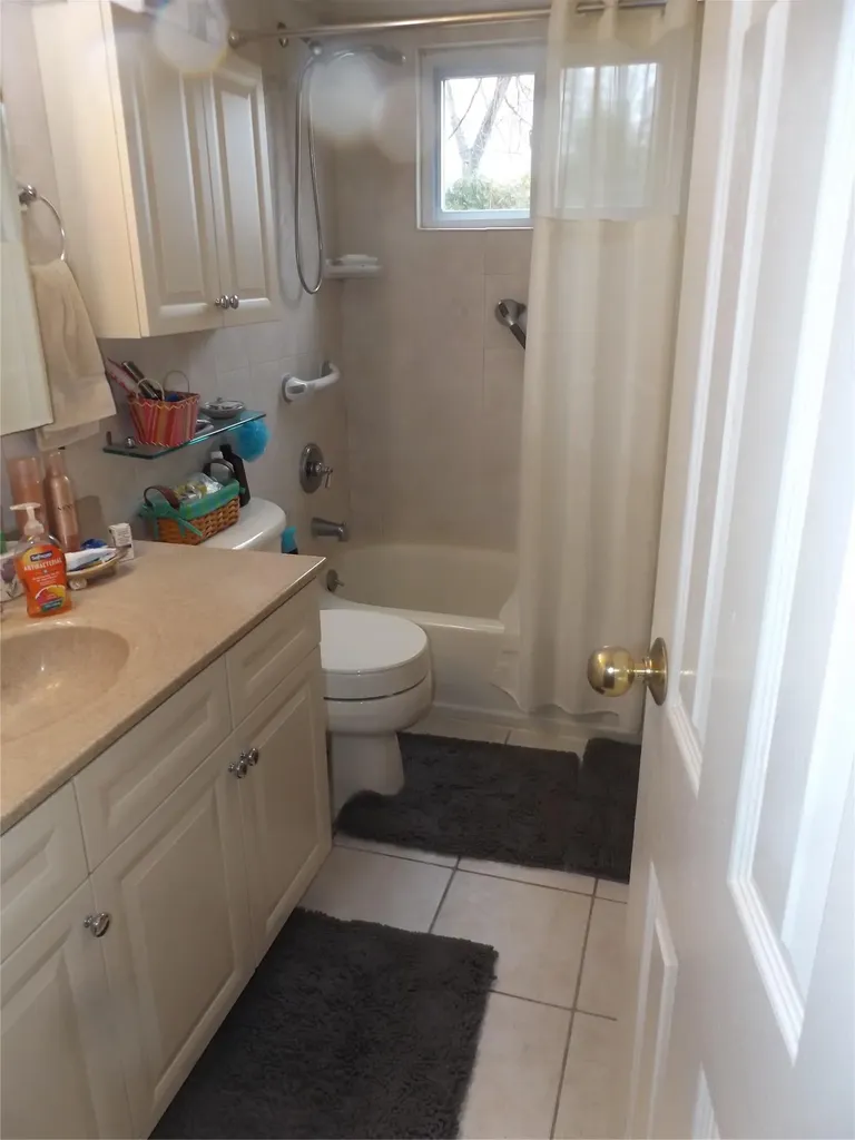 9 Balboa Drive Kings Park NY 11754