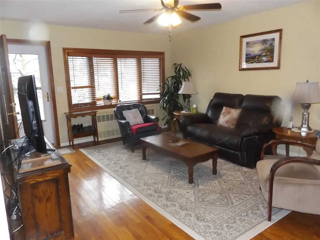 9 Balboa Drive Kings Park NY 11754