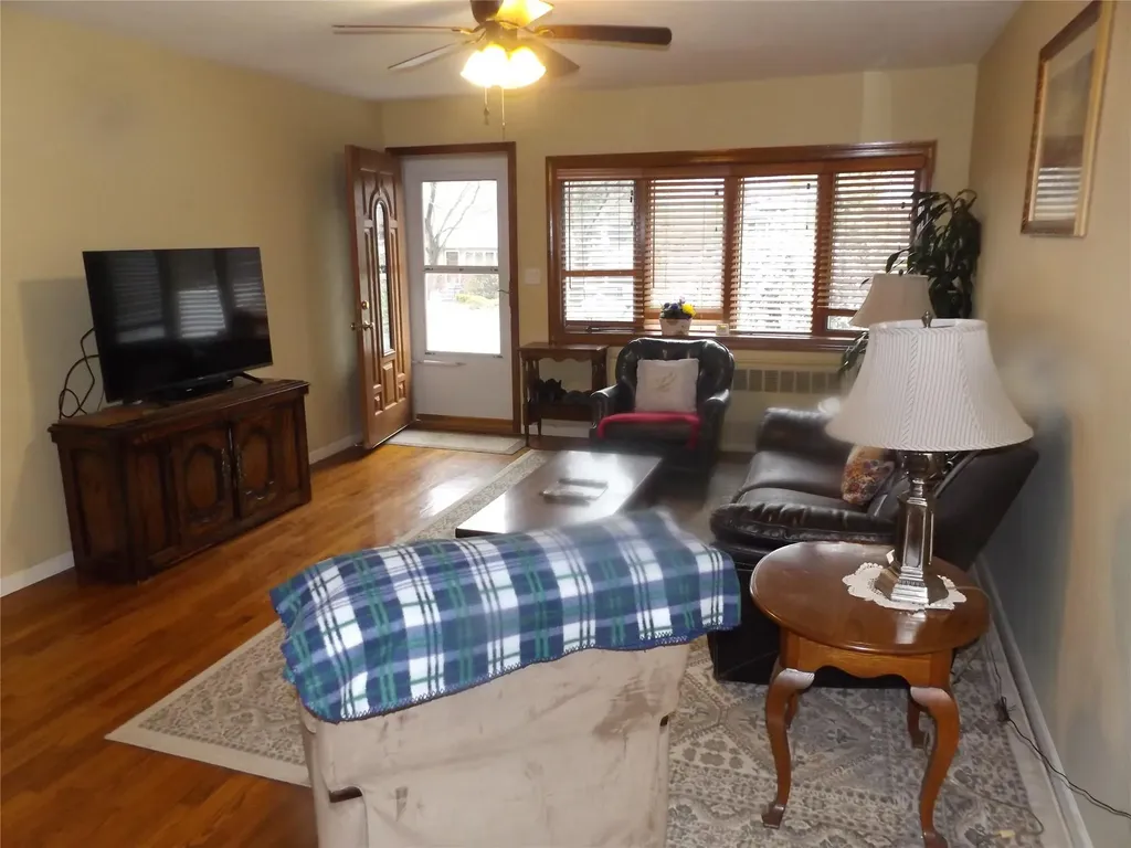 9 Balboa Drive Kings Park NY 11754