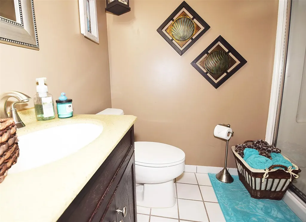 268 Medea Way Central Islip NY 11722