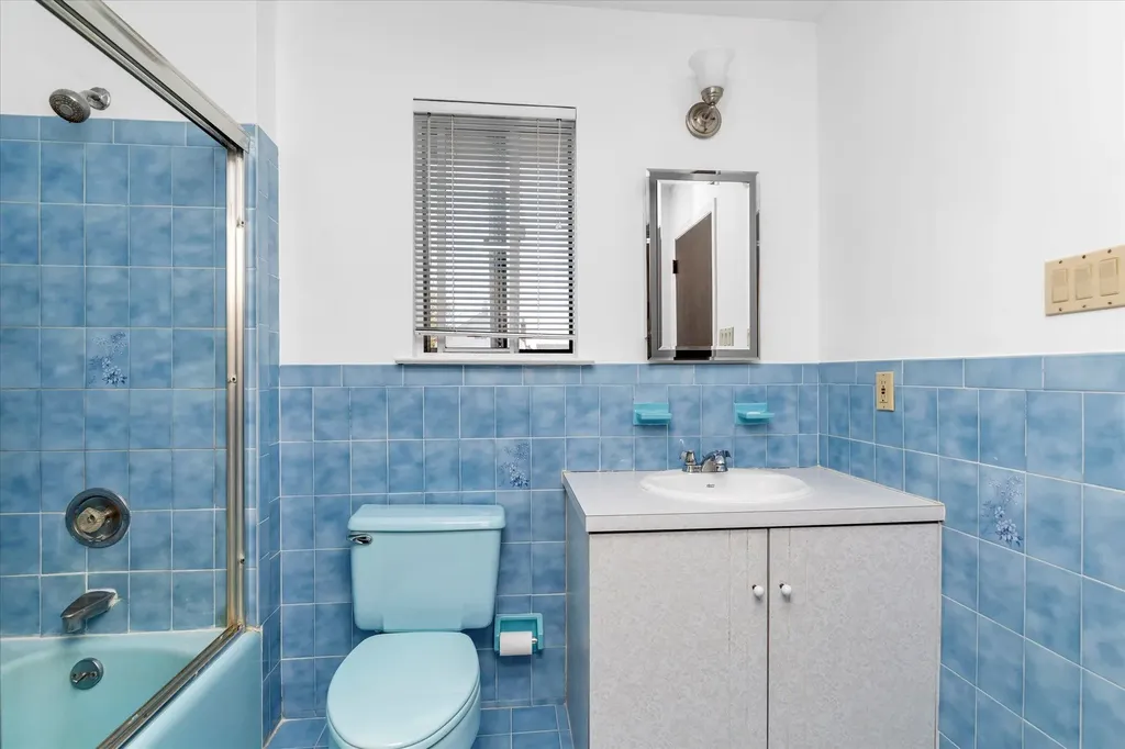 7 Sunset Avenue Lynbrook NY 11563