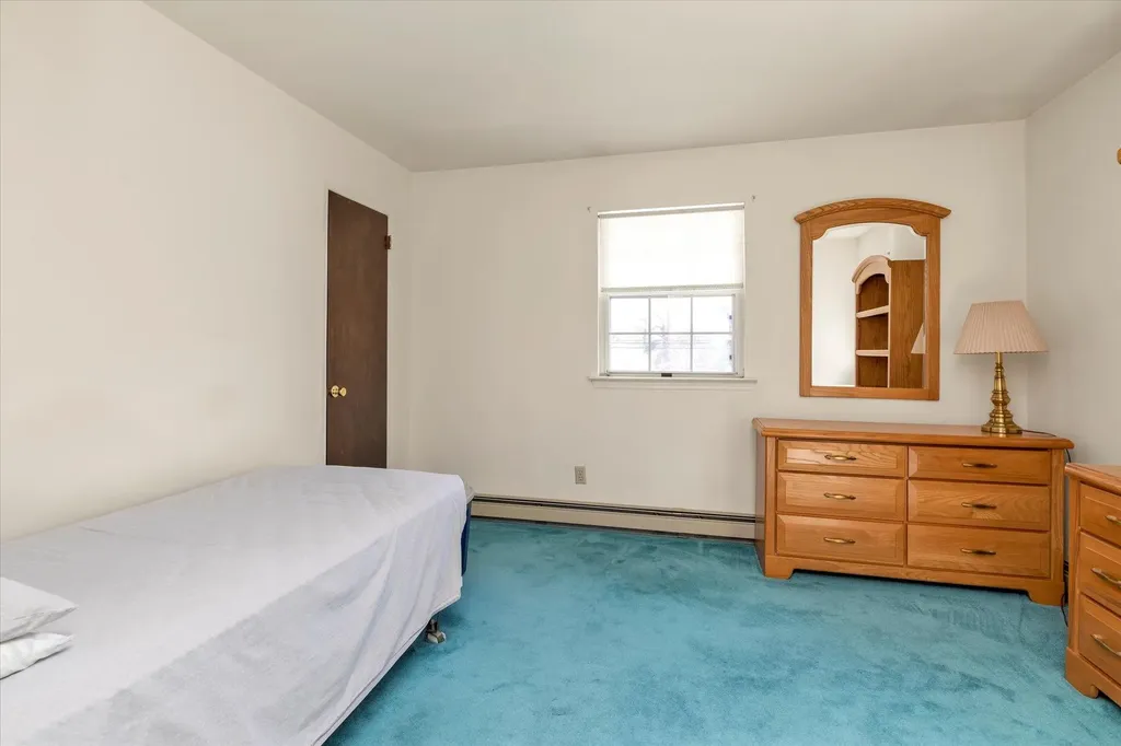 7 Sunset Avenue Lynbrook NY 11563