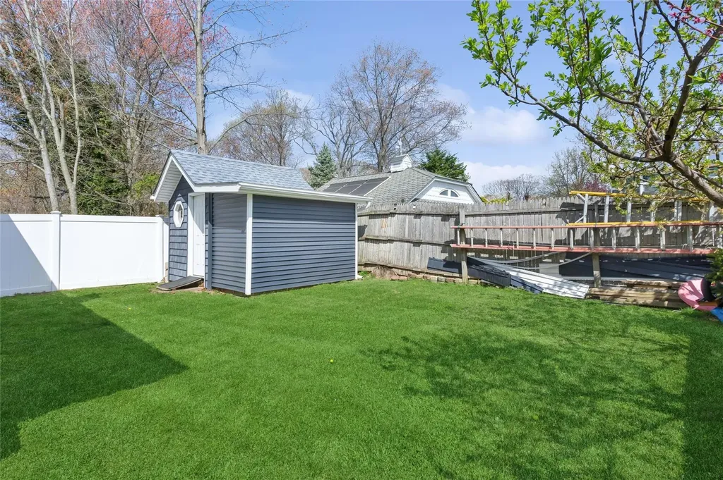 1663 John Street Merrick NY 11566