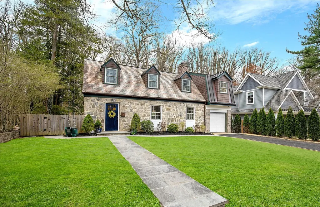 38 Reynal Road White Plains NY 10605