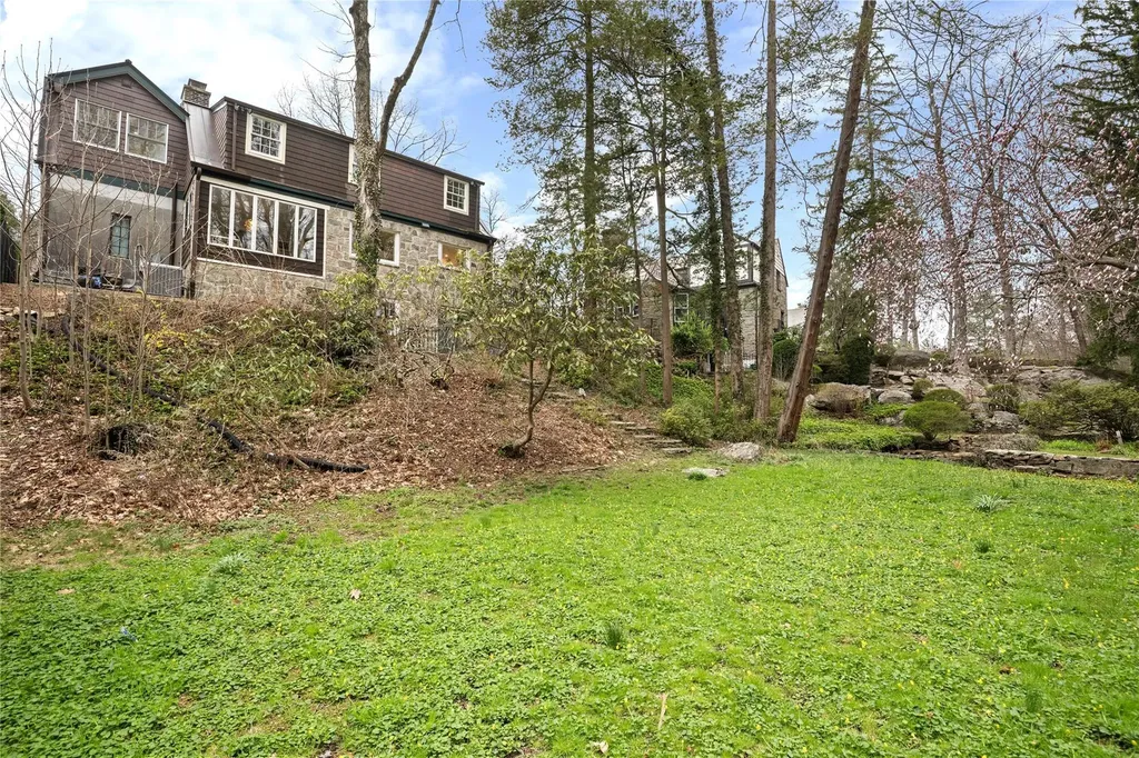 38 Reynal Road White Plains NY 10605