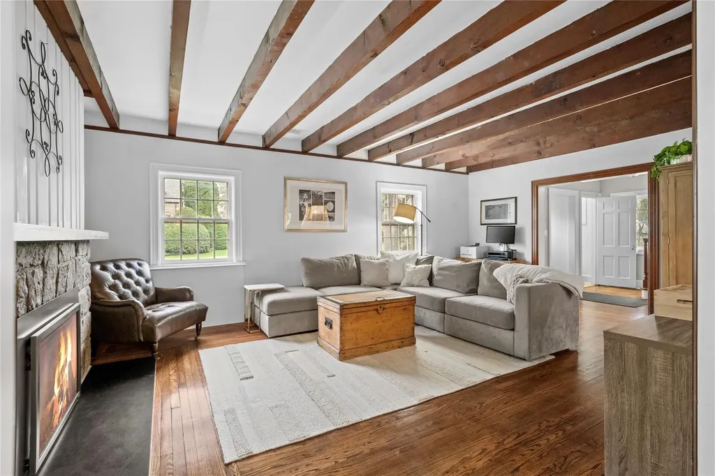 38 Reynal Road White Plains NY 10605