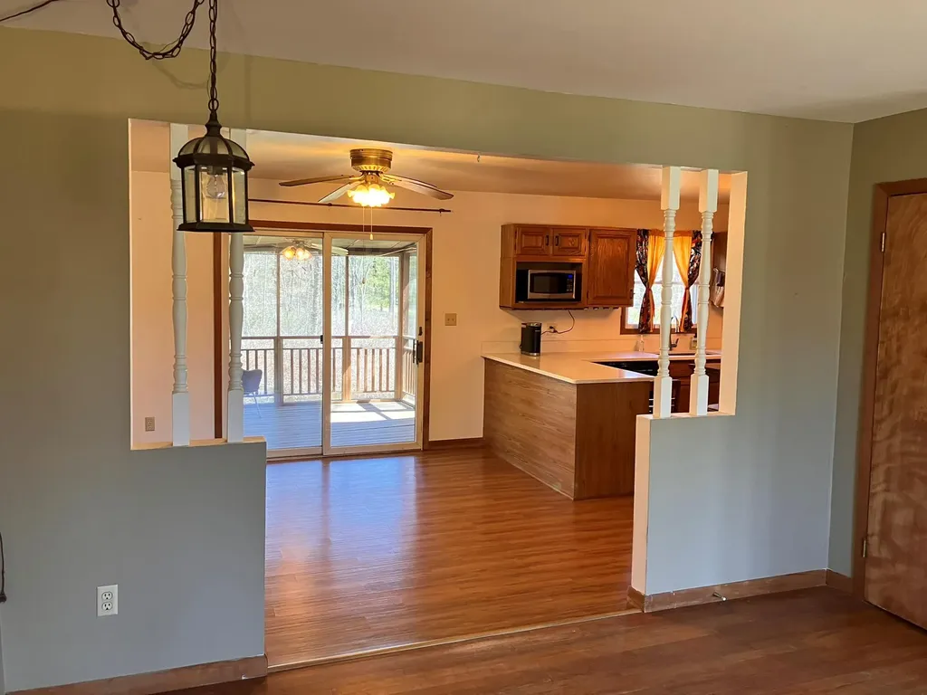 218 Roosevelt Road Hyde Park NY 12538