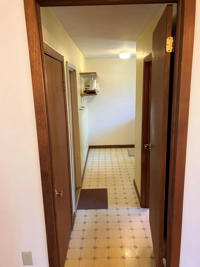 218 Roosevelt Road Hyde Park NY 12538