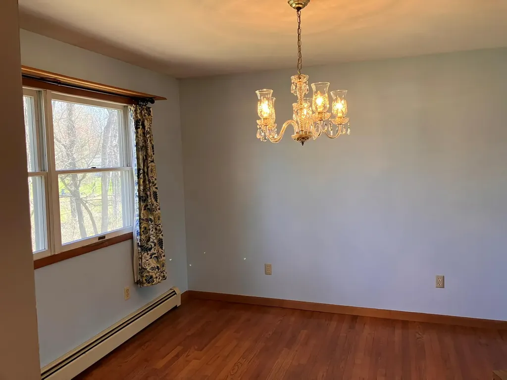 218 Roosevelt Road Hyde Park NY 12538