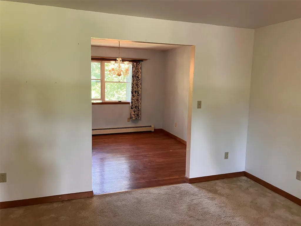 218 Roosevelt Road Hyde Park NY 12538