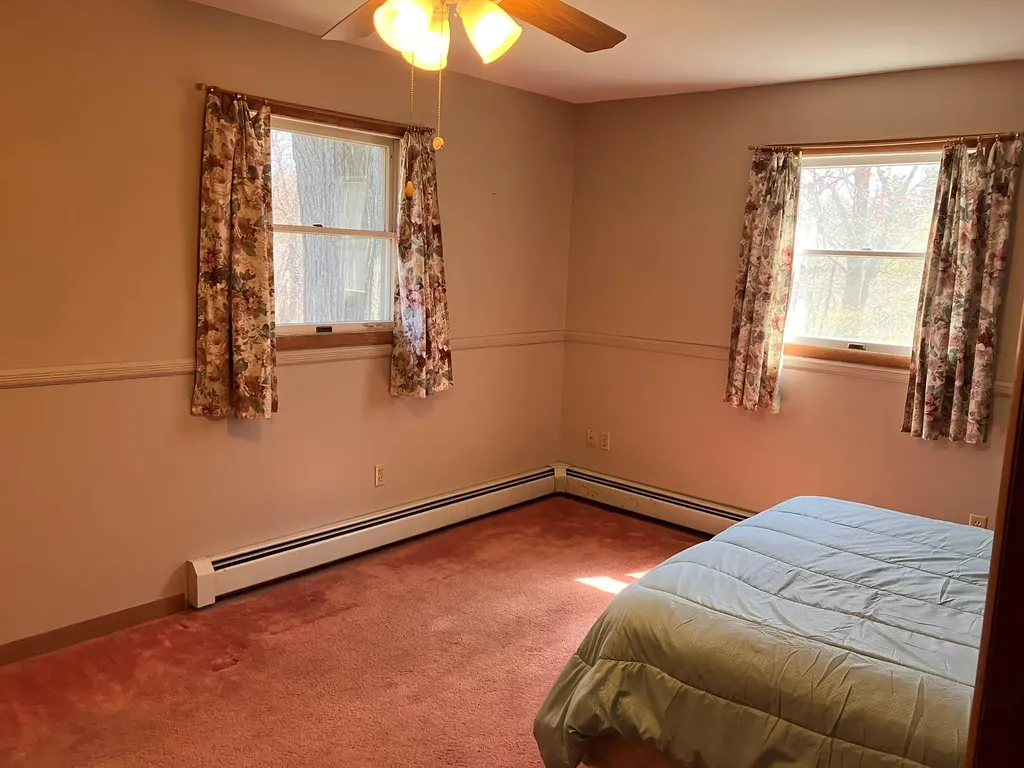218 Roosevelt Road Hyde Park NY 12538