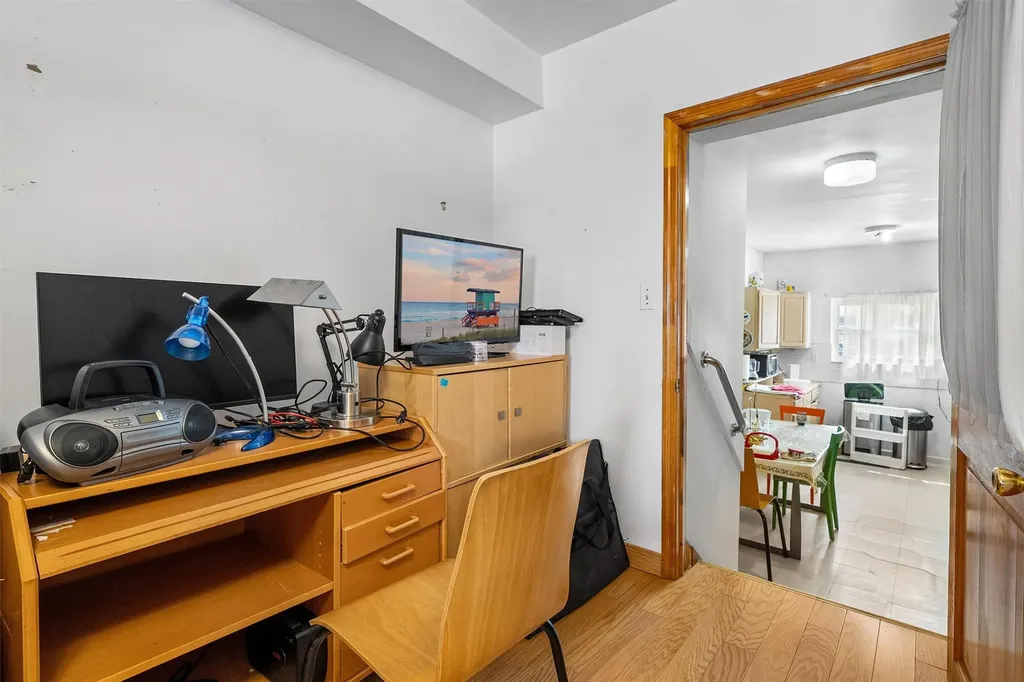 270 Robinson Avenue Bronx NY 10465