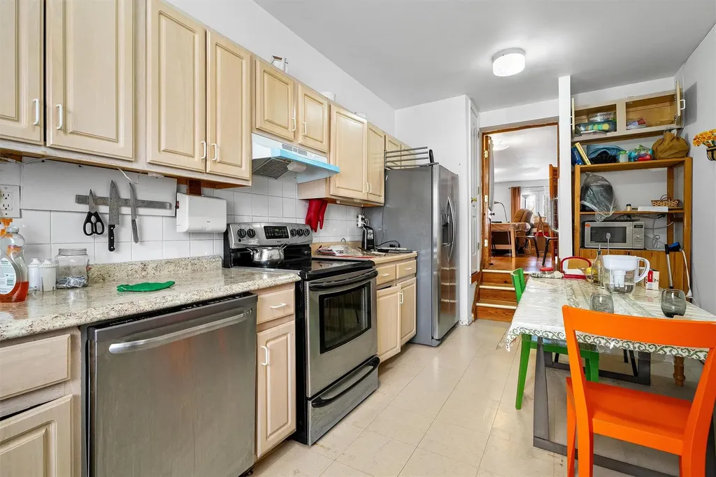 270 Robinson Avenue Bronx NY 10465