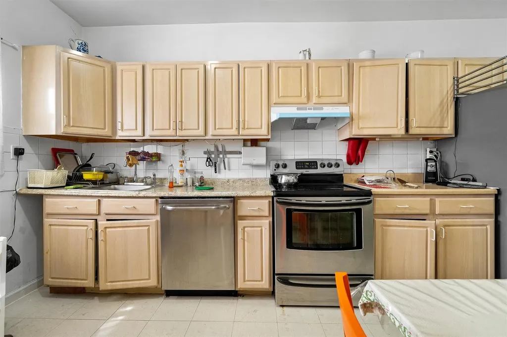 270 Robinson Avenue Bronx NY 10465