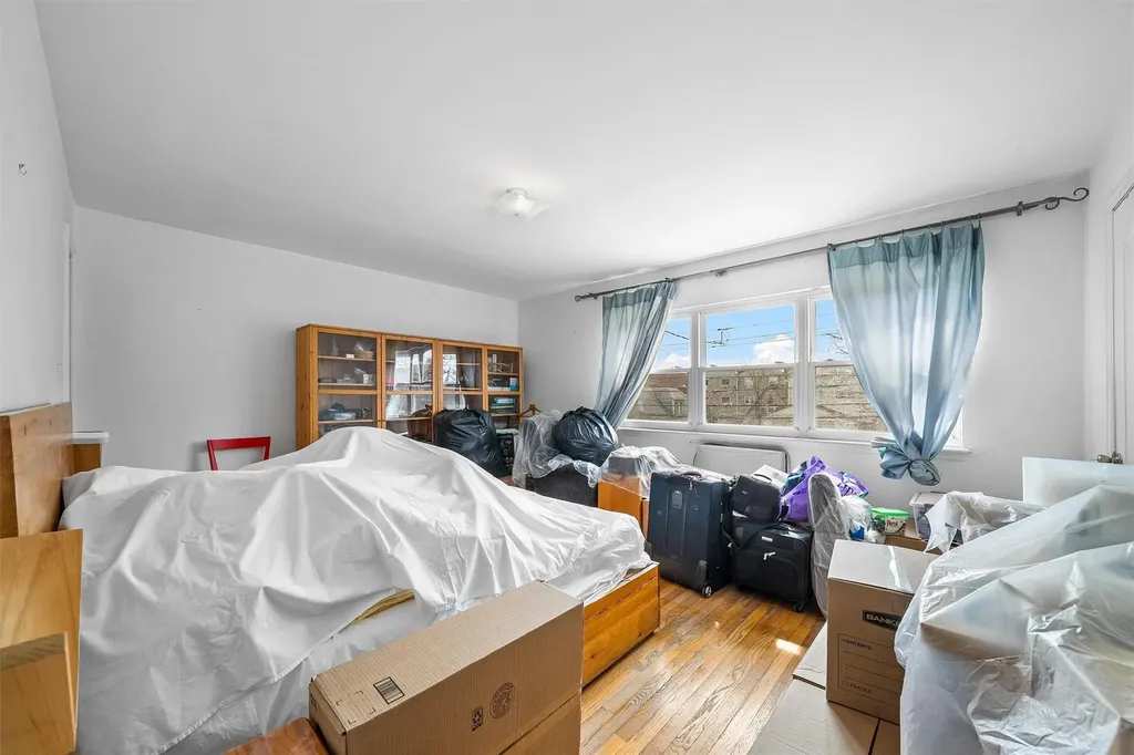 270 Robinson Avenue Bronx NY 10465