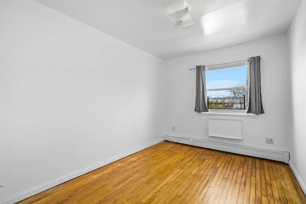270 Robinson Avenue Bronx NY 10465