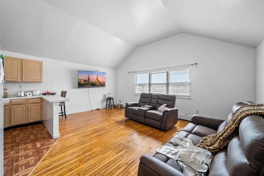 270 Robinson Avenue Bronx NY 10465