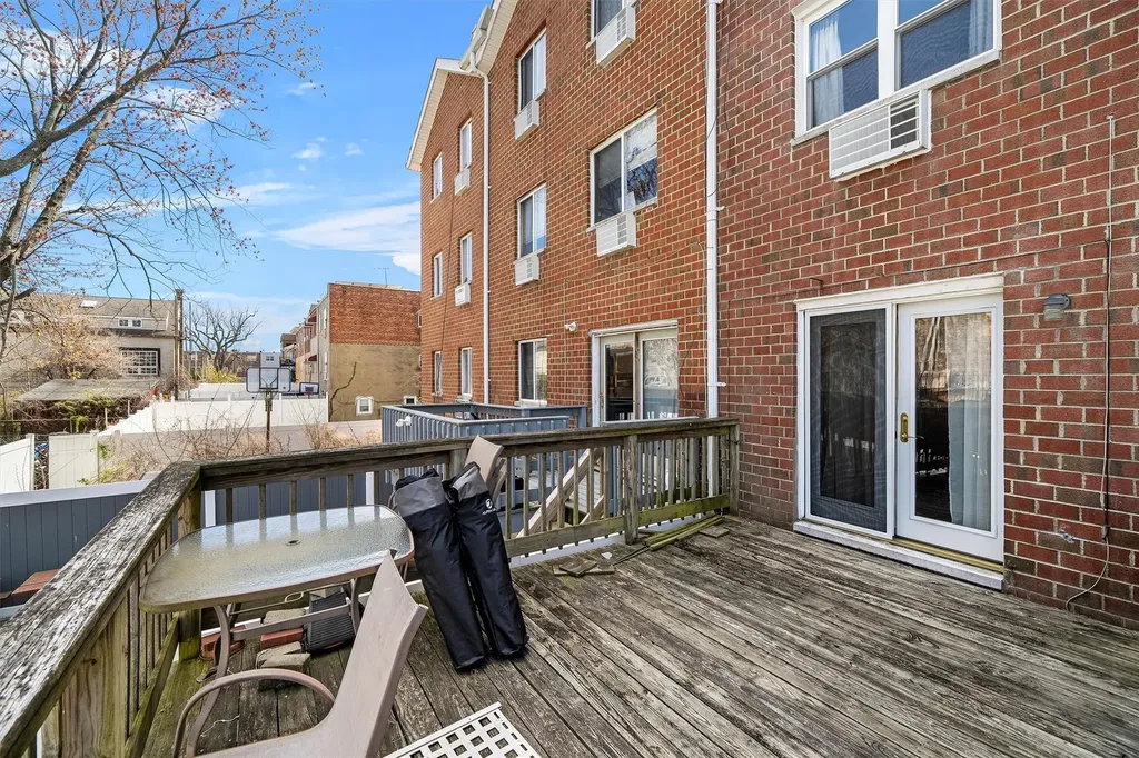 270 Robinson Avenue Bronx NY 10465