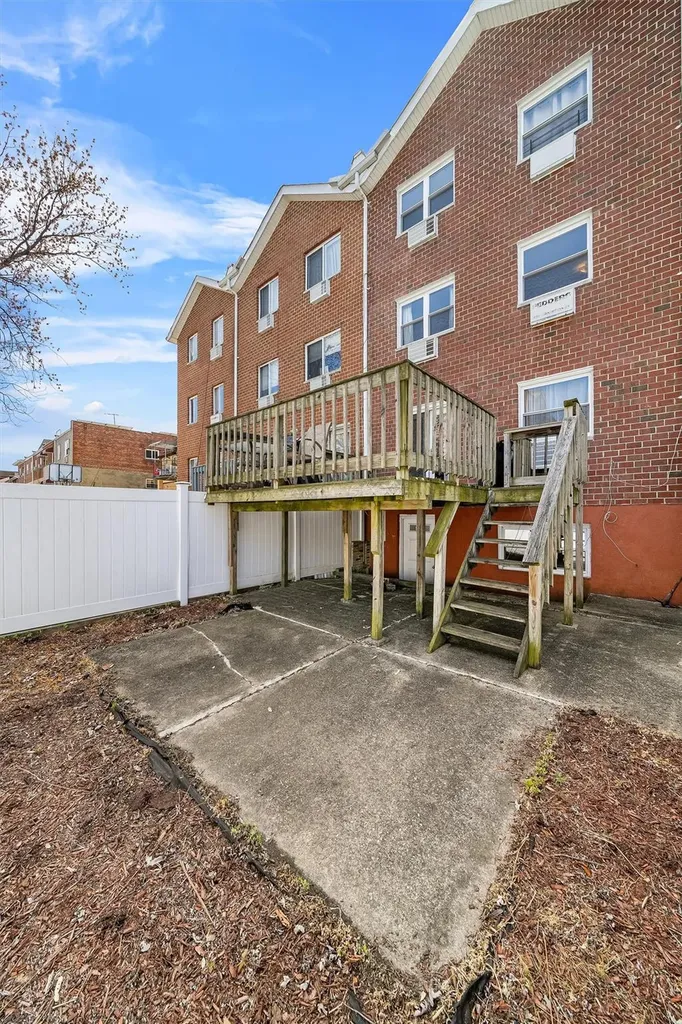 270 Robinson Avenue Bronx NY 10465