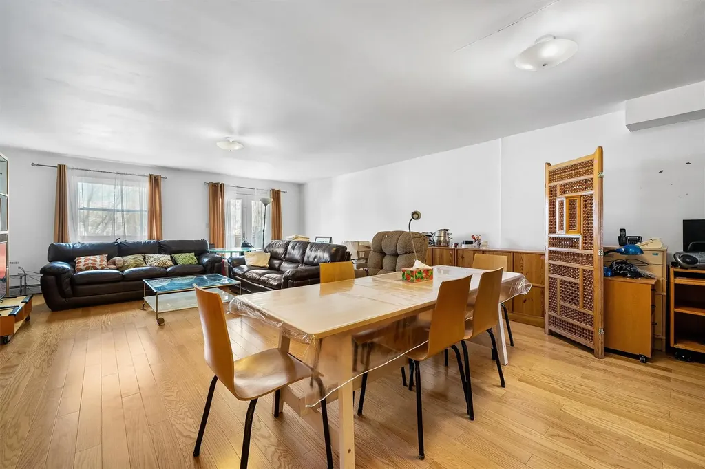 270 Robinson Avenue Bronx NY 10465