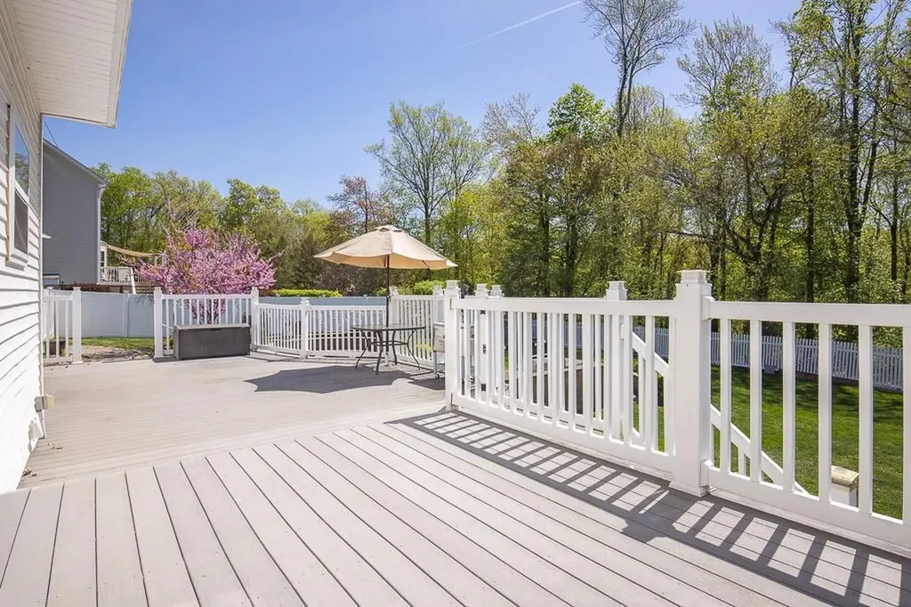 17 Frances Lane Monroe NY 10950