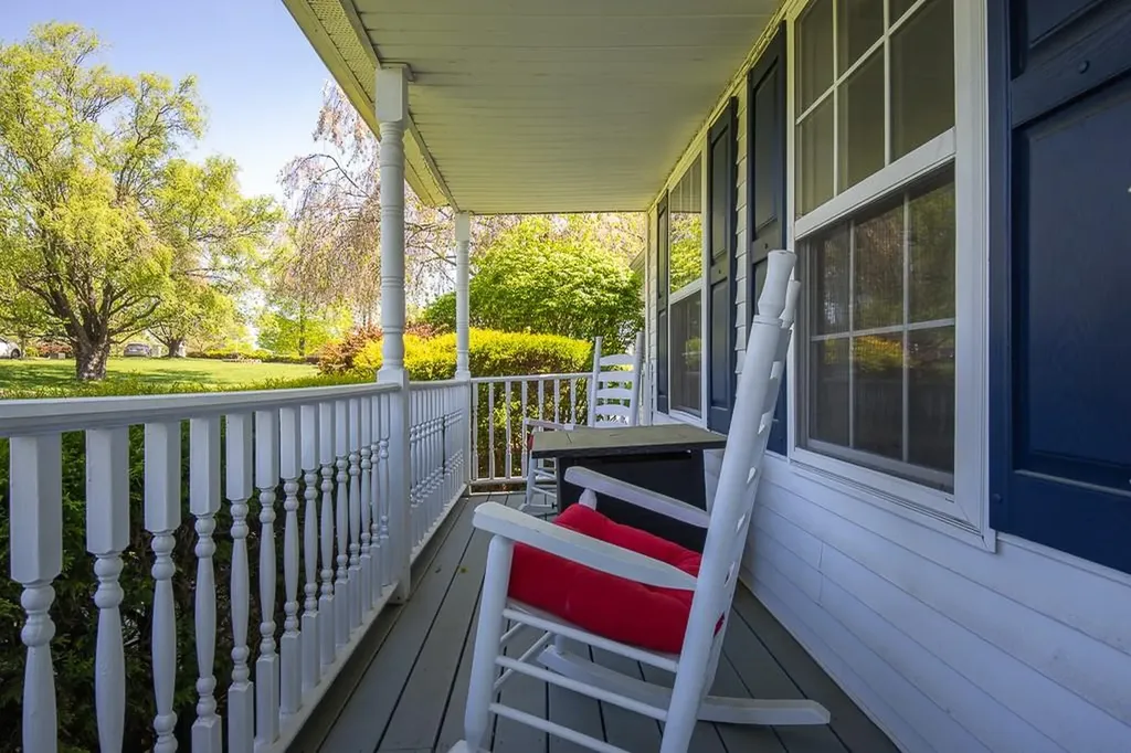 17 Frances Lane Monroe NY 10950