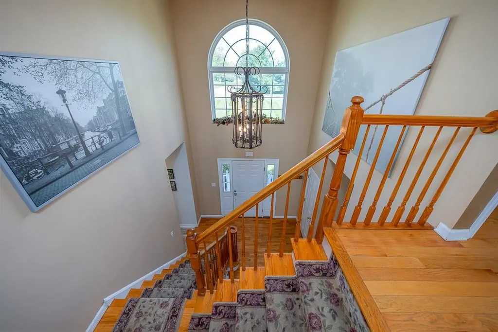 17 Frances Lane Monroe NY 10950