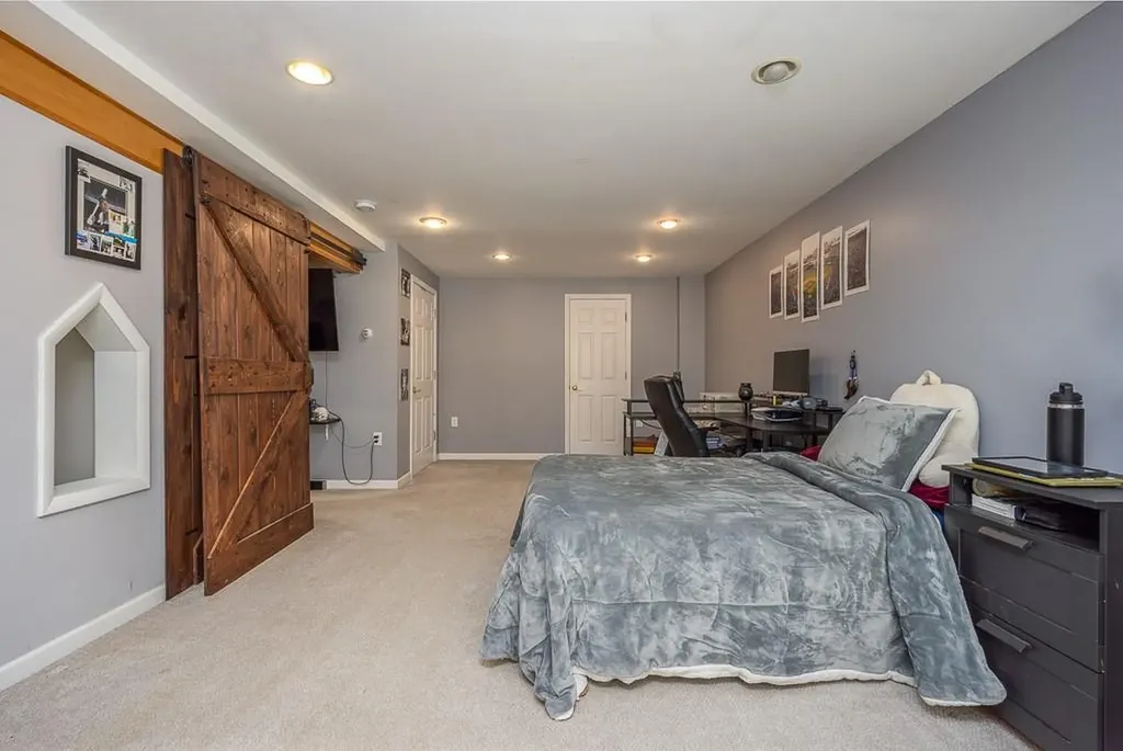 17 Frances Lane Monroe NY 10950