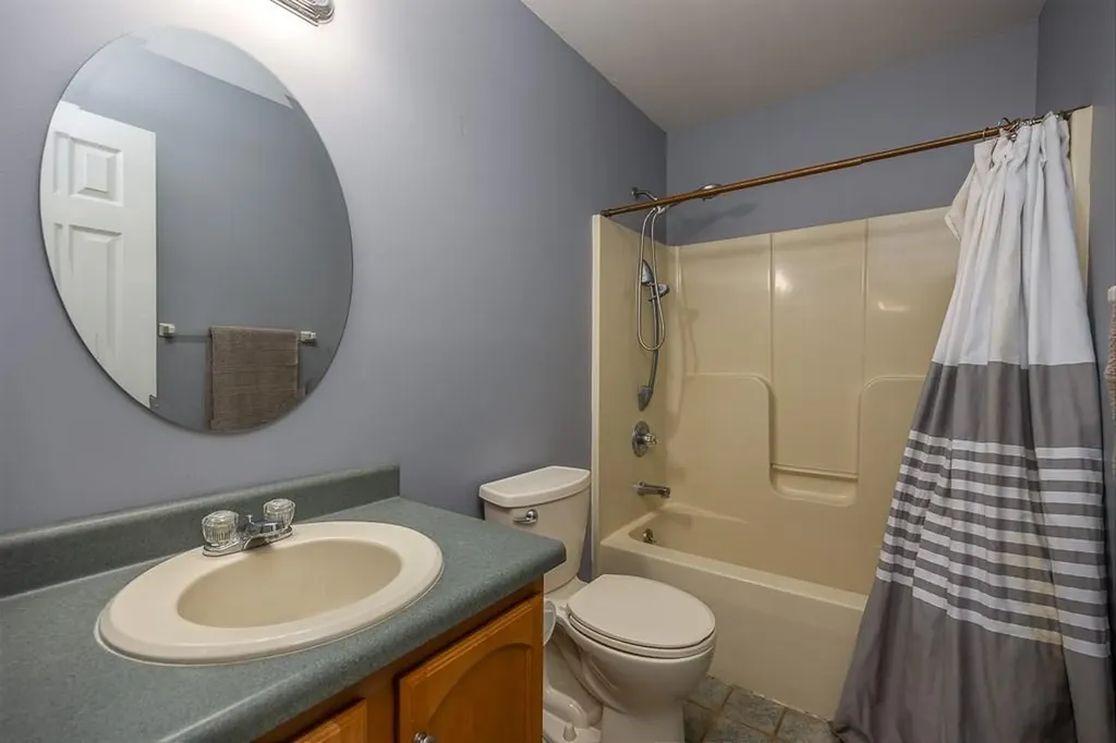 17 Frances Lane Monroe NY 10950