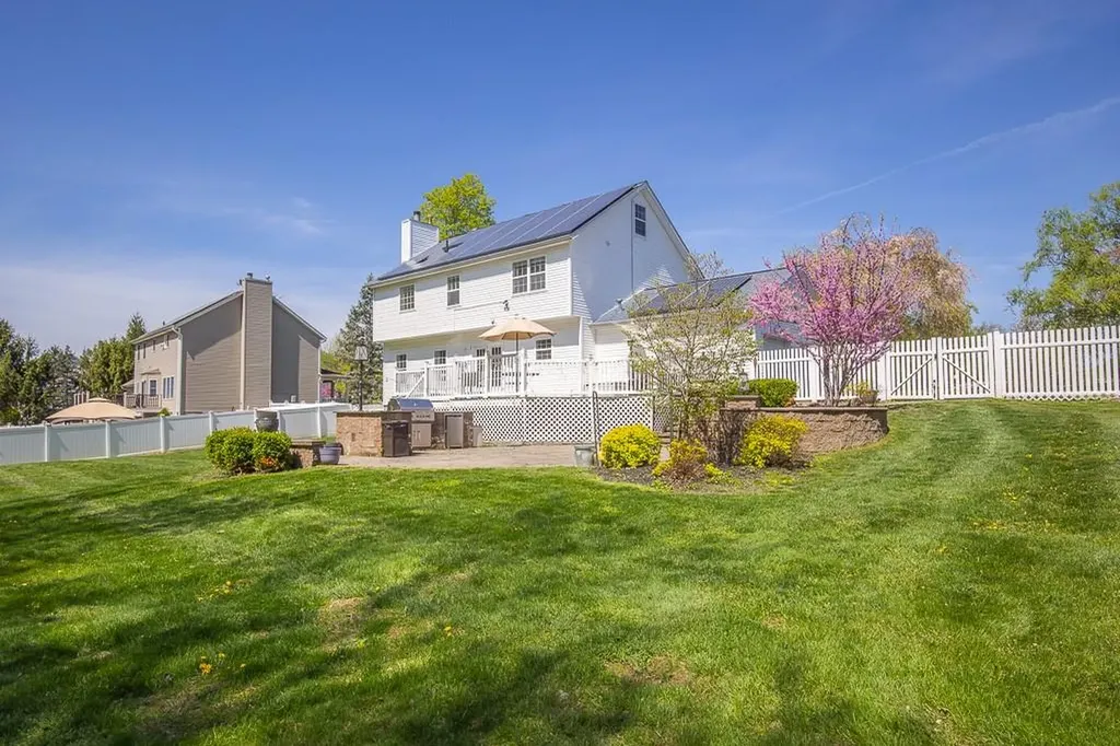 17 Frances Lane Monroe NY 10950