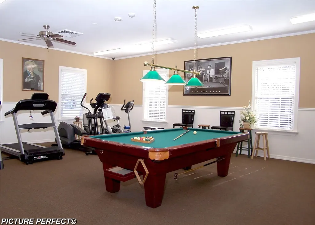 16 Hearthside Drive Mount Sinai NY 11766