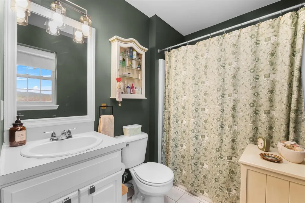 123 S Conger Avenue Congers NY 10920