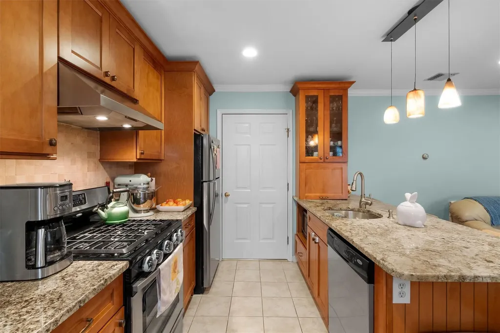 123 S Conger Avenue Congers NY 10920