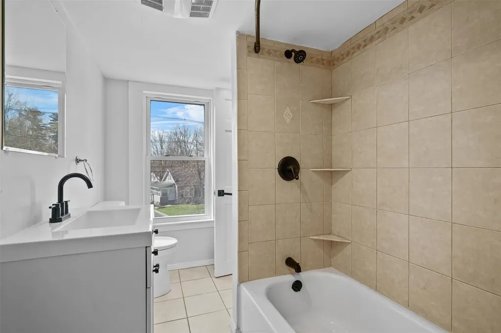 1 Grace Place Napanoch NY 12458