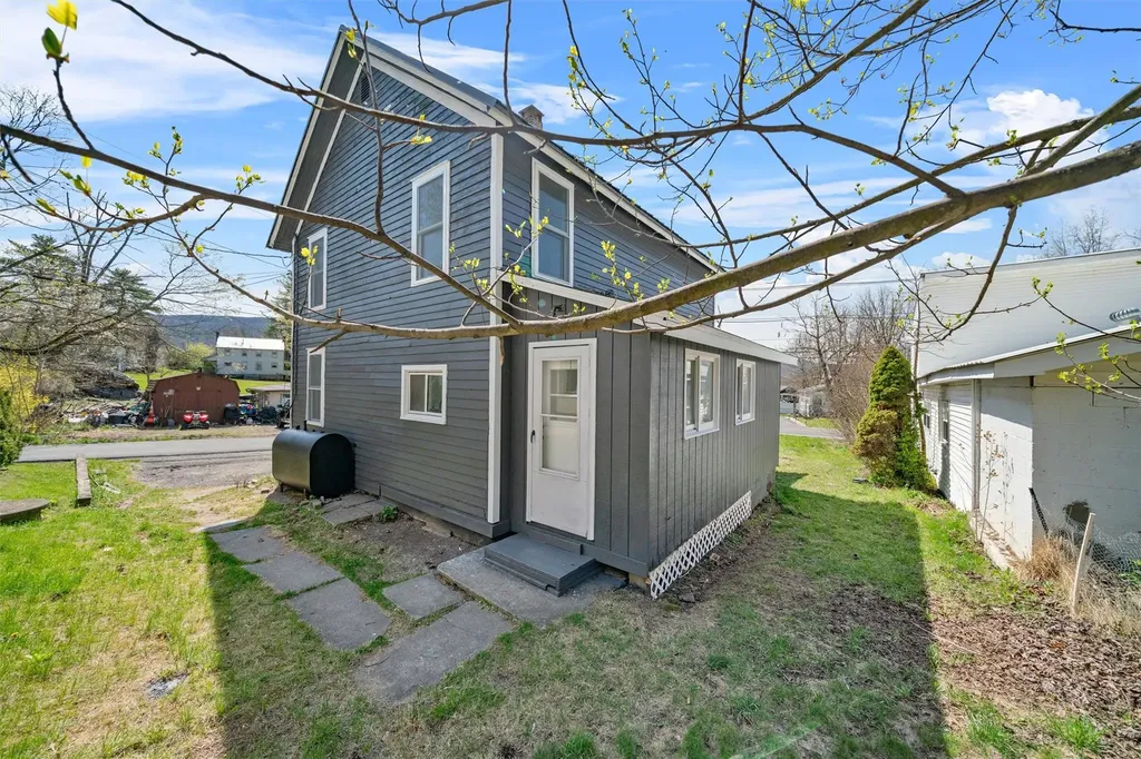 1 Grace Place Napanoch NY 12458
