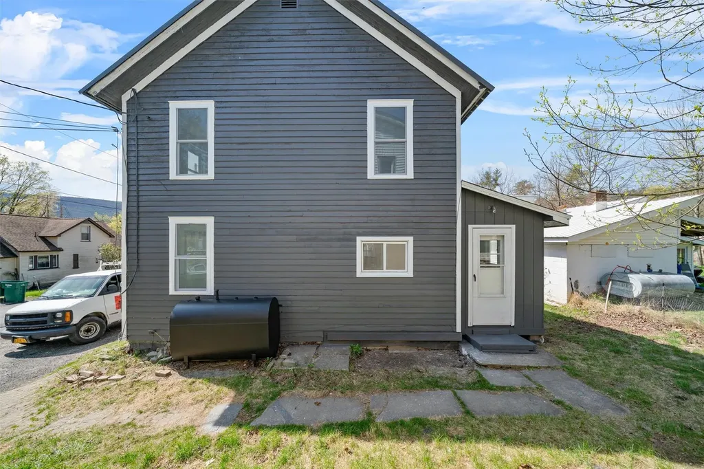 1 Grace Place Napanoch NY 12458