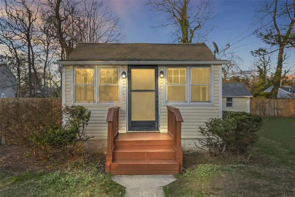 129 Locust Drive Mastic Beach NY 11951