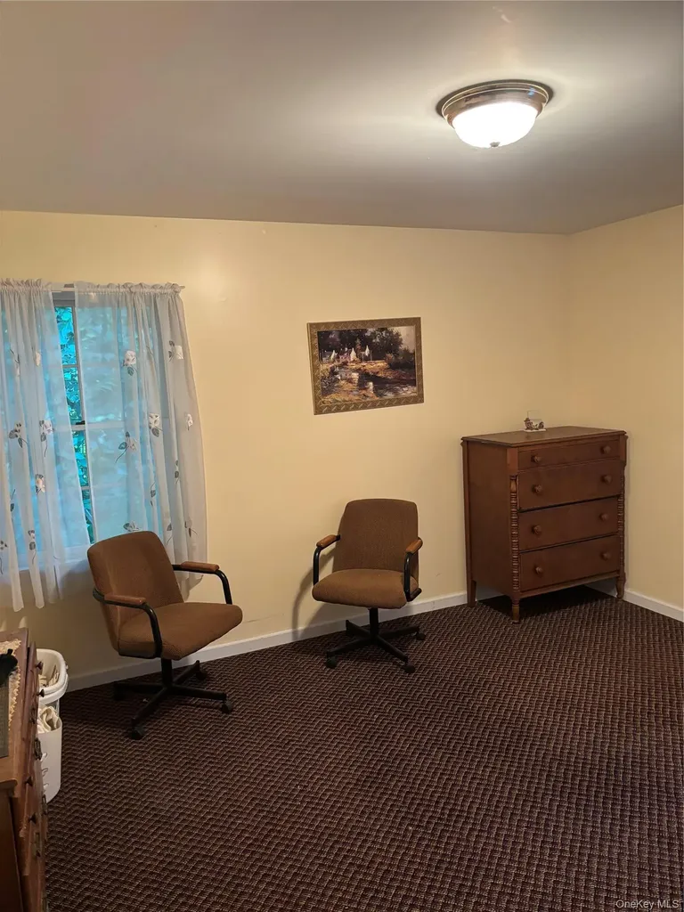 60 Randall Road Wading River NY 11792