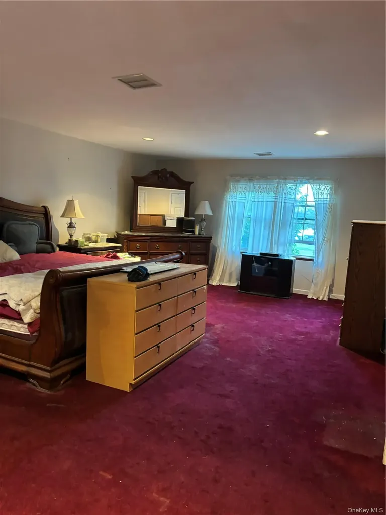 60 Randall Road Wading River NY 11792