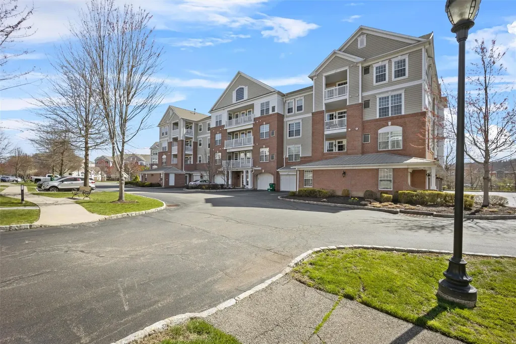521 Regency Drive Fishkill NY 12524