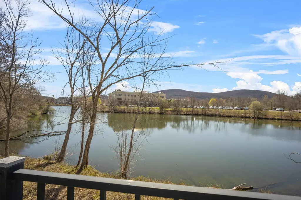 521 Regency Drive Fishkill NY 12524
