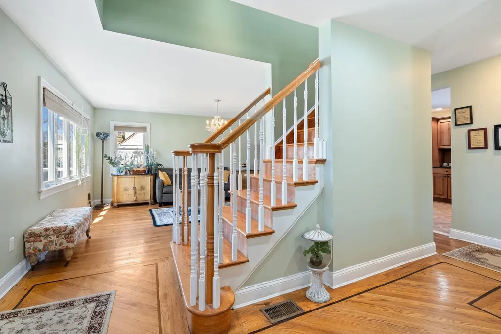 200 Renison Drive Westbury NY 11590
