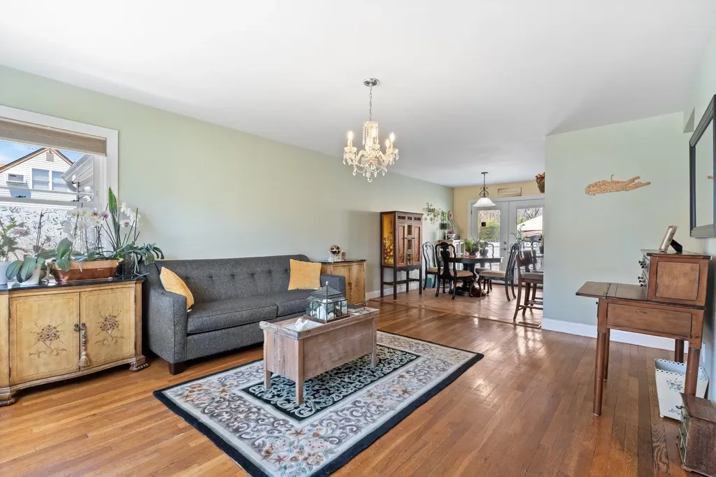200 Renison Drive Westbury NY 11590